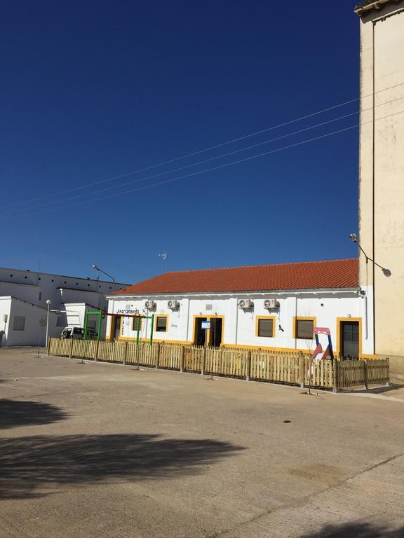 Apartamentos El Silo Torremocha Eksteriør billede