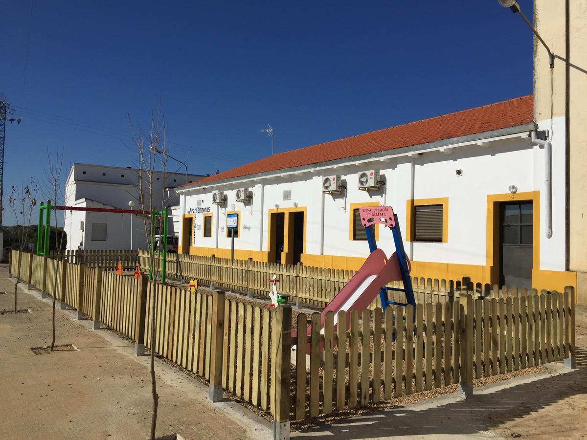 Apartamentos El Silo Torremocha Eksteriør billede